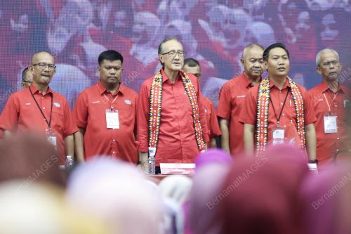 DATUK SERI MASIDI MANJUN