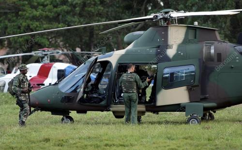 SB21_14032013_HELIKOPTER