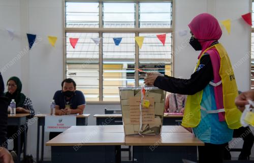 UNDI AWAL PRU-15