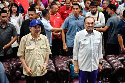 DATUK SERI ANWAR IBRAHIM
