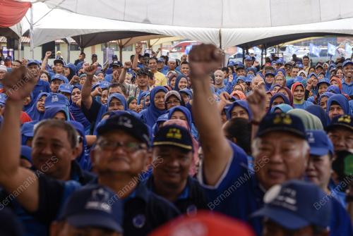 SB26_30042018_ORANG_RAMAI