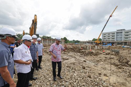 DATUK SERI DR ZAMBRY ABD KADIR