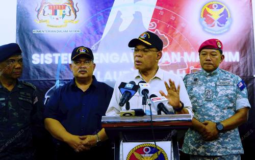 DATUK SERI SAIFULDIN NASUTION ISMAIL