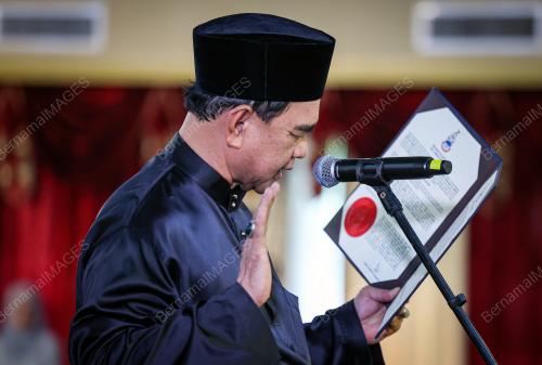 DATUK JAMES RATIB