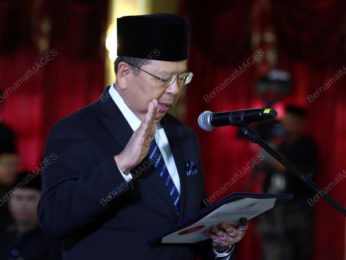 DATUK MAIJOL MAHAP