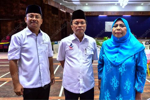 SB40_28042018_PARTI_WARISAN