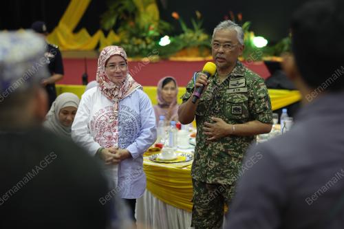 AL-SULTAN ABDULLAH RI'AYATUDDIN AL-MUSTAFA BILLAH SHAH