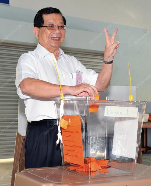 PILIHAN RAYA SARAWAK KE 10