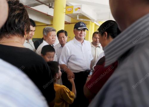 NAJIB TUN RAZAK