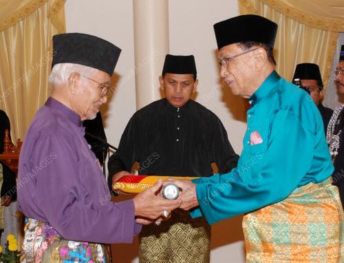 PILIHAN RAYA SARAWAK KE 10