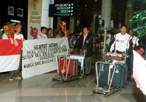 SEA02-06_09_2001_INDONESIA_02022016
