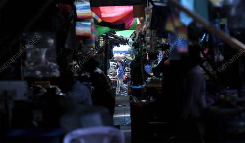 SEA04_05122013_MYOMA_MARKET