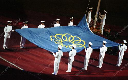 SEA05-17_09_2001_FLAG_02022016