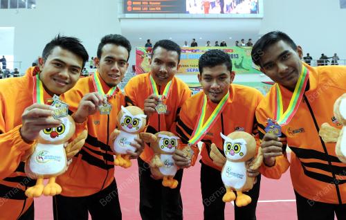 SEA05_16122013_TAKRAW1