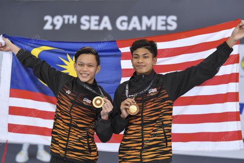 SEA07_30082017_MEN_10M_MEDAL