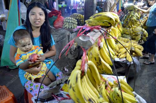 SEA09_10122013_YANGON