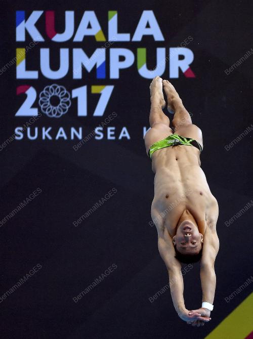 SEA129_27082017_DIVING