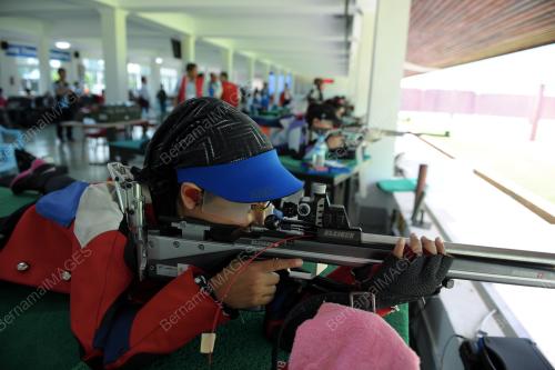 SEA16_11122013_TRANING