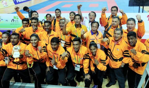 SEA16_13122013_KHAIRY_KARATE4