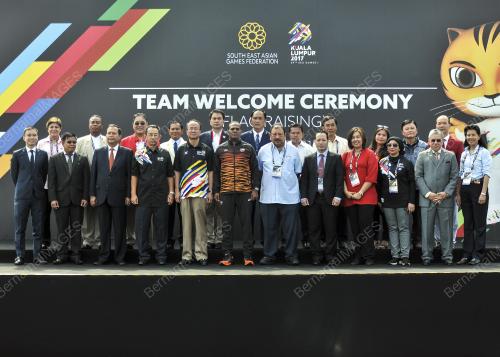 SEA27_16082017_FLAG_RAISING_2