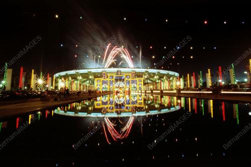 SEA41-08_09_2001_FIREWORKS_02022016