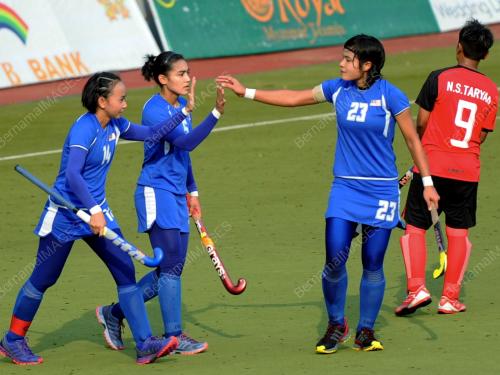 SEA49_13122013_HOKI_WANITA