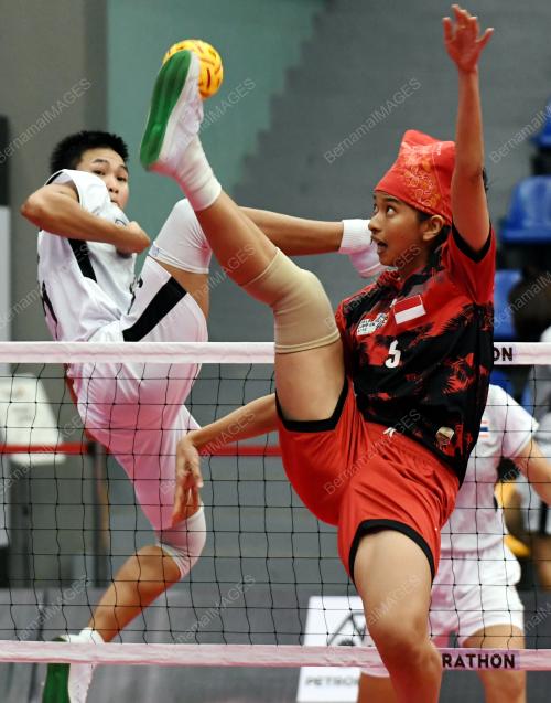 SEA71_20082017_TAKRAW_WOMEN