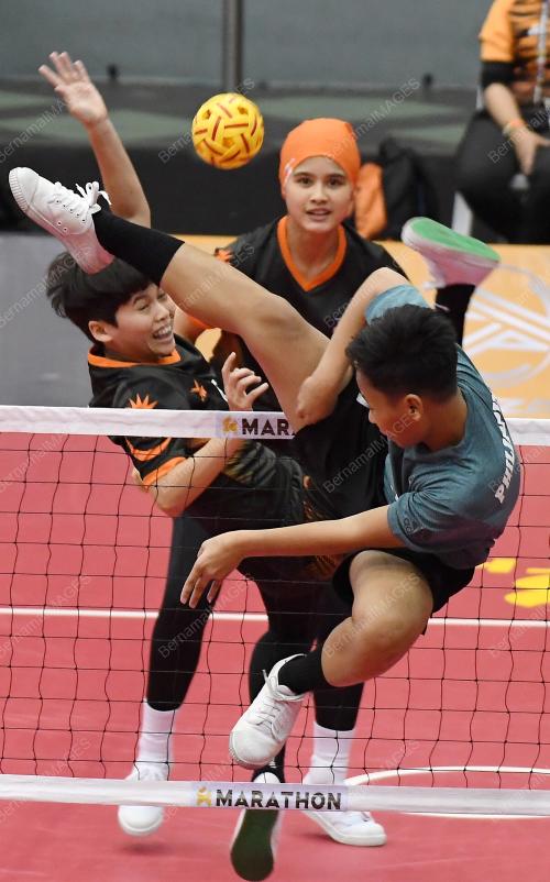 SEA72_20082017_TAKRAW_WOMEN