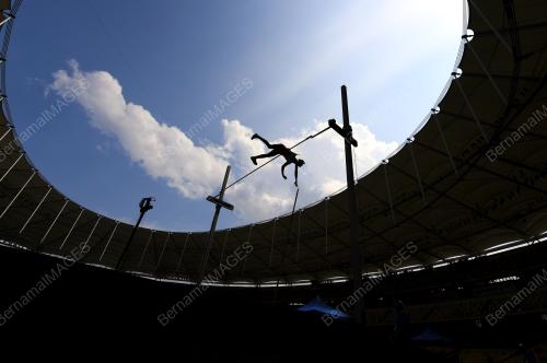 SEA93_24082017_POLE_VAULT