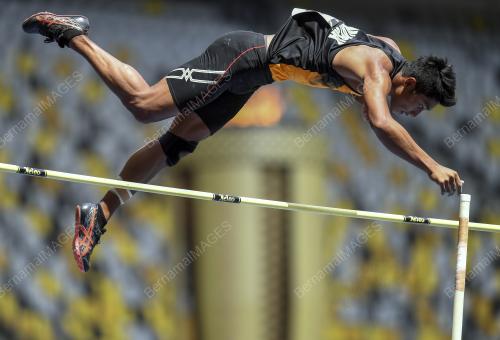 SEA95_24082017_POLE_VAULT