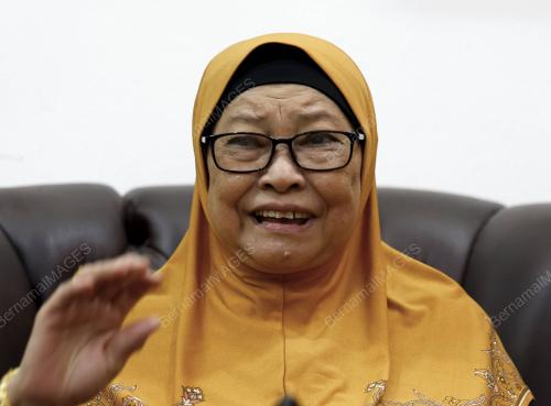 DATIN AMINAH ZAKARIA