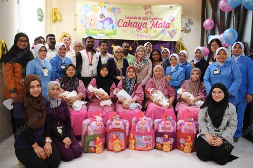DATIN PADUKA DR HASNI HANAPI