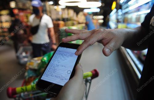 TINJAUAN DI PASARAYA MENJELANG PKPD DI SELANGOR