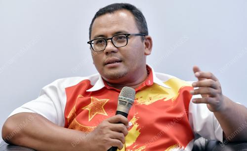DATUK SERI AMIRUDIN SHARI