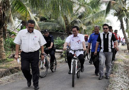 SG01_02102014_LAWATAN_KERJA