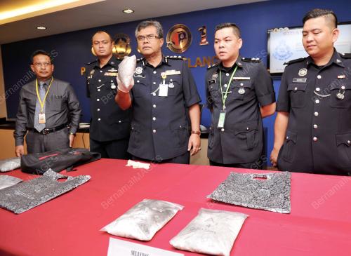 SG01_03022016_POLIS