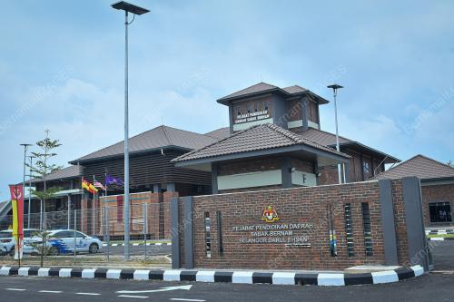 PERASMIAN BANGUNAN PEJABAT PPD SABAK BERAM