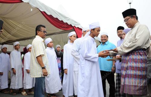 SG01_04082012_SUMBANGAN