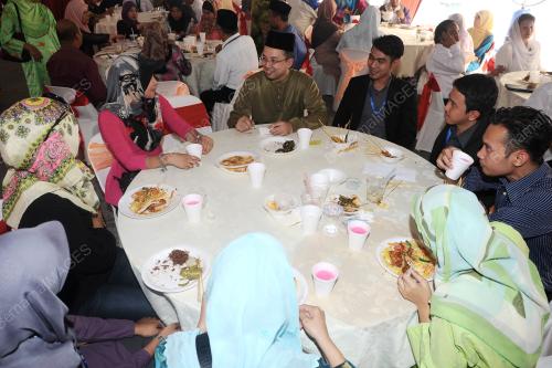 SG01_04092013_JAMUAN_RAYA