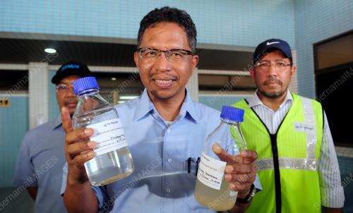 DATUK SERI IR DR ZAINI UJANG