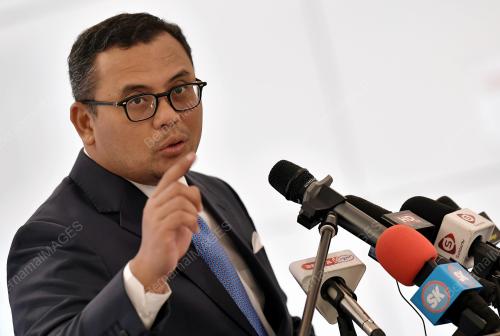 DATUK SERI AMIRUDIN SHARI