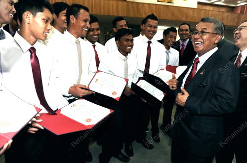 SG01_04122014_UMW