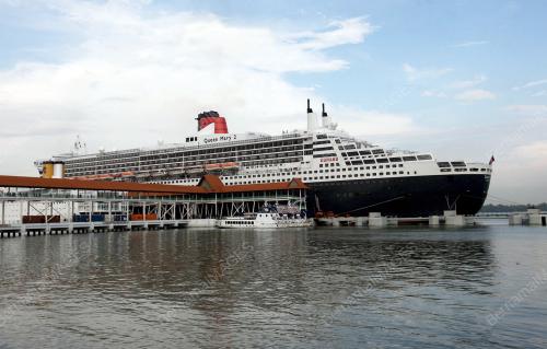 QUEEN MARY 2