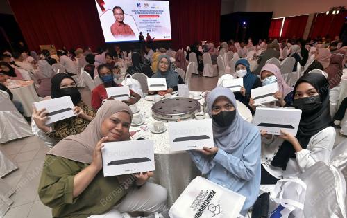 PENGAGIHAN PERANTI SISWA