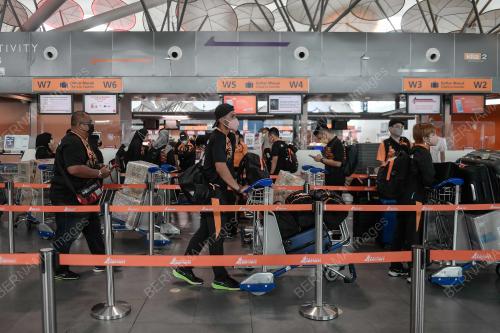 KONTINJEN MALAYSIA BERLEPAS KE SUKAN SEA HANOI