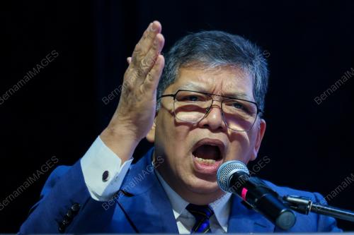 TAN SRI JOHARI ABDUL