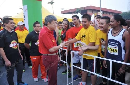 SG01_05122015_LARIAN