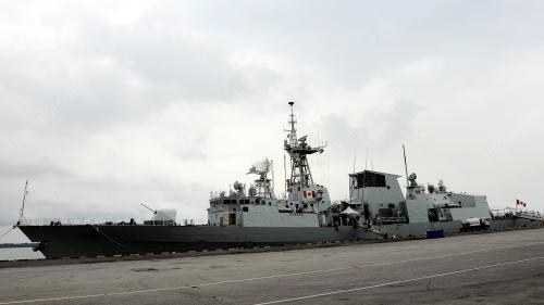 SG01_06022013_SHIP_VISIT