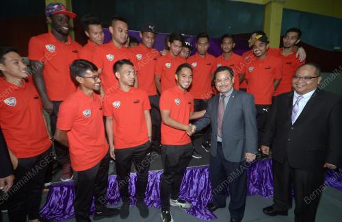 SG01_06032019_UITM_FC_BN201903052425
