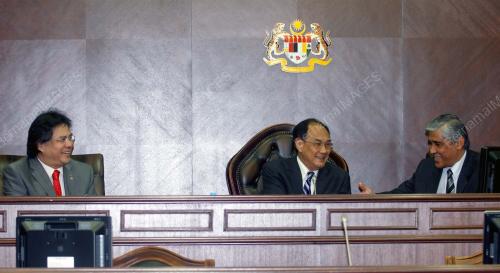 TUN ZAKI AZMI